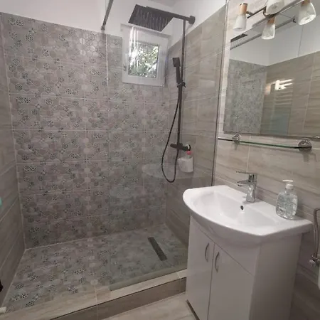 Old Town Apartment 2 Bedrooms, 1 Living Baia Mare Exterior photo